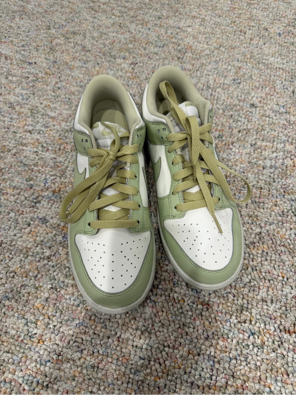 Nike Low-Top Sneakers in Sage Green and White